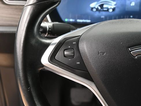 Used 2016 Tesla Model X 75D AWD/4WD image 18