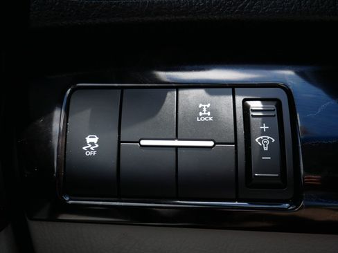 Used 2015 Kia Sorento LX AWD/4WD image 26