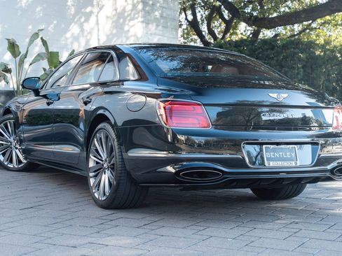 Used 2025 Bentley Flying Spur Plug-In Hybrid AWD/4WD image 52