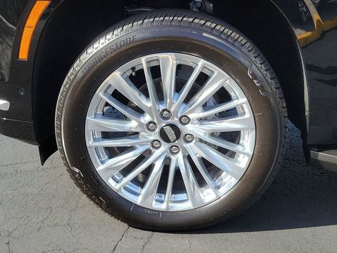 Used 2025 Cadillac Escalade ESV Premium Luxury w/ LPO, Floor Liner Package image 10