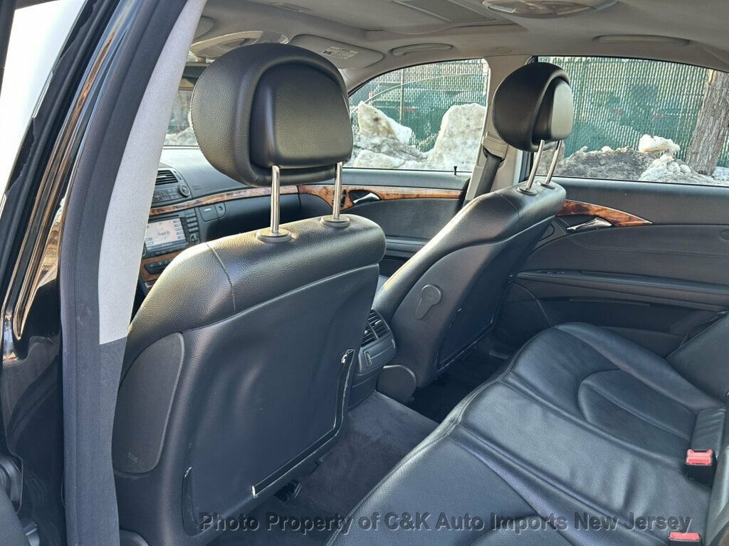 Used 2006 Mercedes-Benz E 320 CDI Sedan image 34