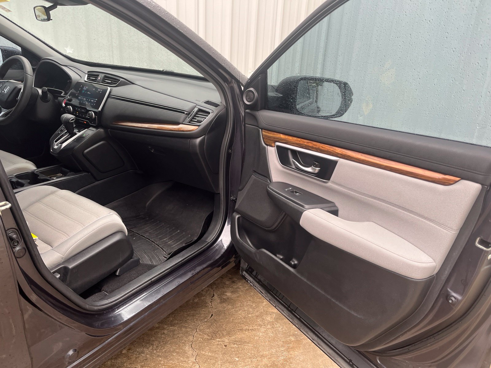 Used 2017 Honda CR-V EX image 16
