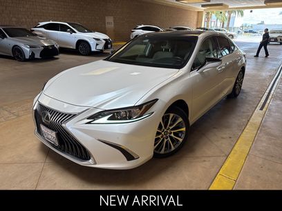 Used 2019 Lexus ES 350 w/ Premium Package