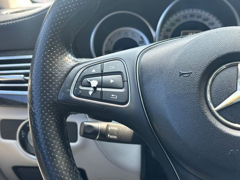 Used 2015 Mercedes-Benz CLS 400 4MATIC w/ Premium 2 Package image 27