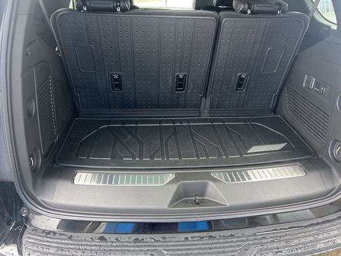 New 2026 Chevrolet Tahoe Premier w/ Sun And Tow Package image 9