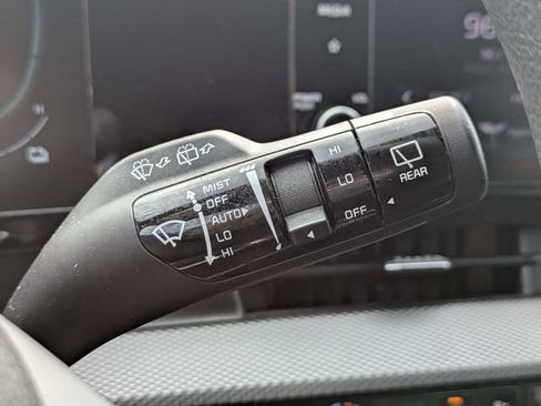Used 2023 Kia Sportage LX AWD/4WD image 27
