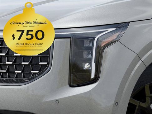 New 2025 Kia Carnival SX image 10