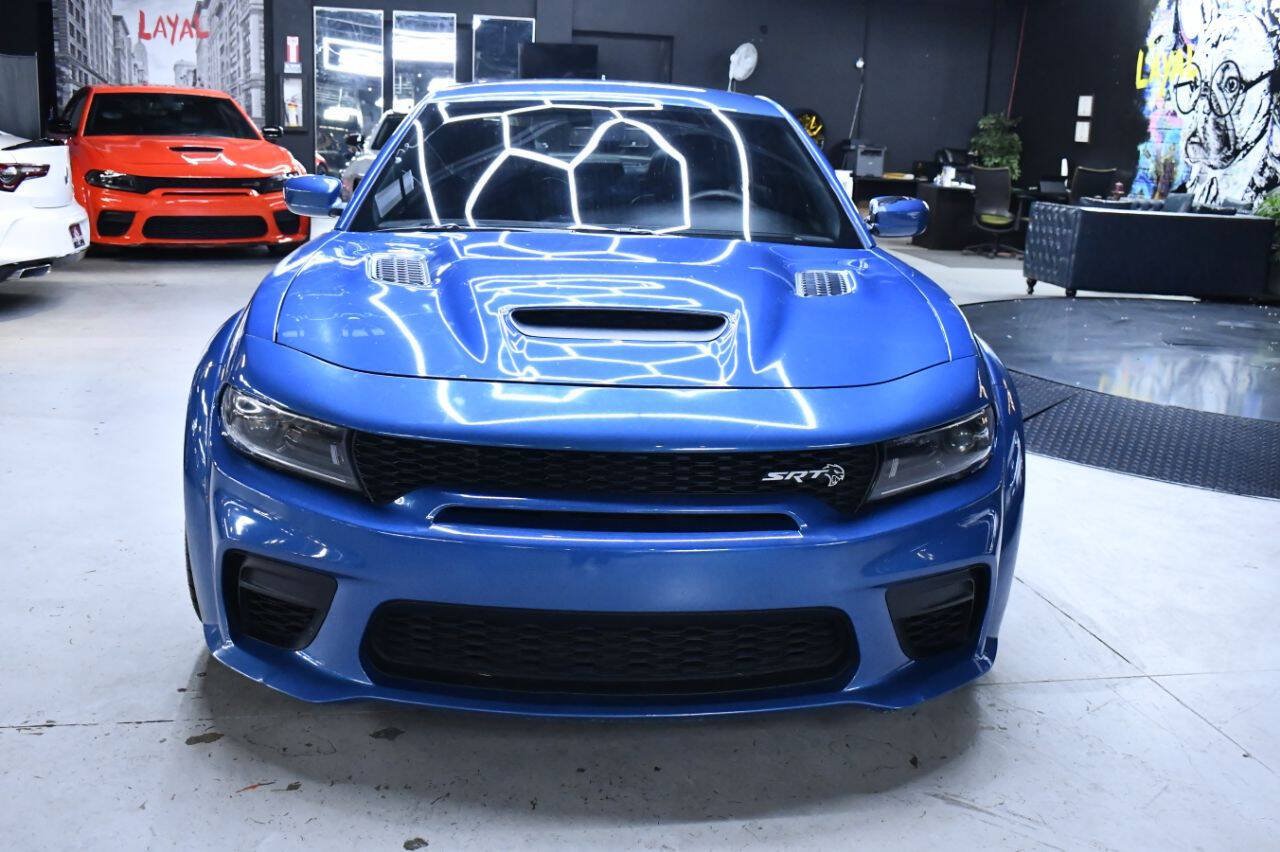 Used 2022 Dodge Charger SRT Hellcat w/ Alcantara Interior Package RWD image 5