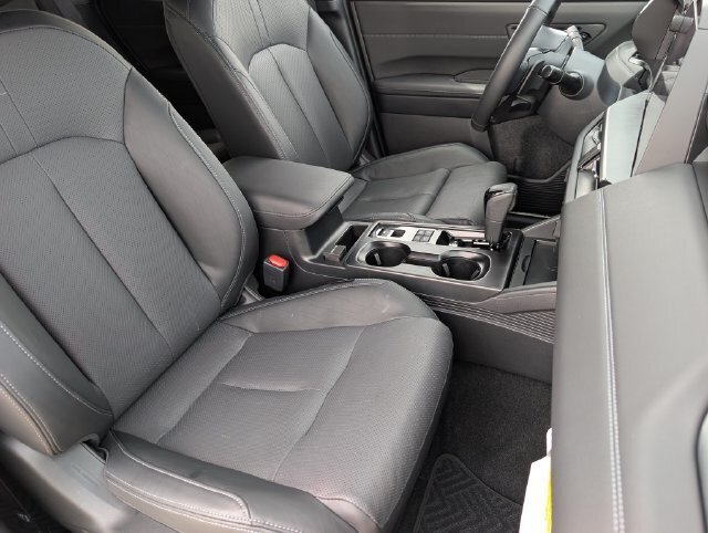 Certified 2026 Subaru Outback Touring XT AWD/4WD image 22