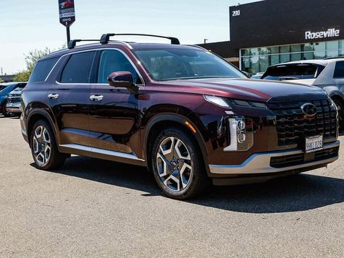 Used 2023 Hyundai Palisade SEL w/ Premium Package AWD/4WD image 6