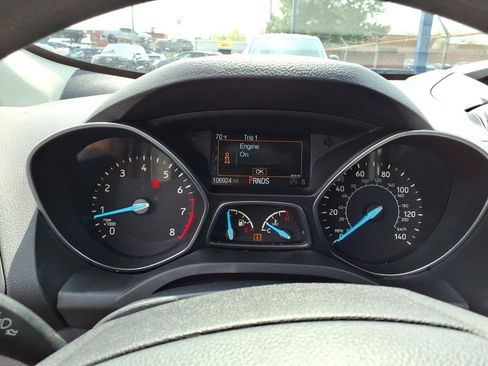 Certified 2017 Ford Escape SE FWD image 19