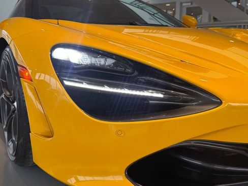 Used 2019 McLaren 720S Performance image 20
