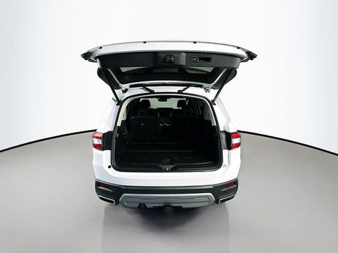 Used 2024 Honda Pilot Elite image 30