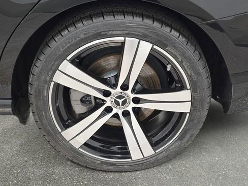 Used 2023 Mercedes-Benz C 300 4MATIC Sedan image 31