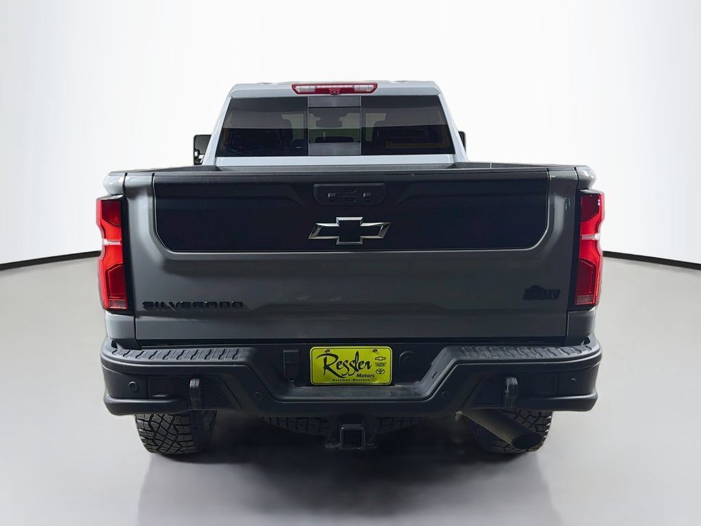 Used 2025 Chevrolet Silverado 2500 ZR2 w/ ZR2 Bison Edition AWD/4WD image 7