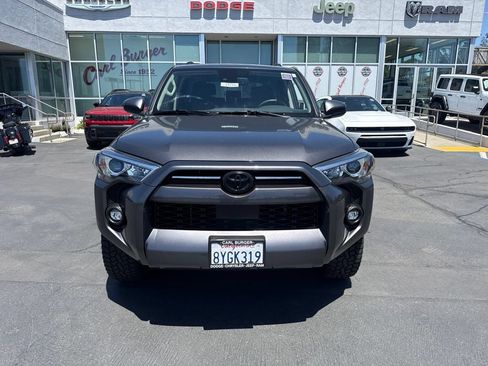Used 2021 Toyota 4Runner SR5 AWD/4WD image 2