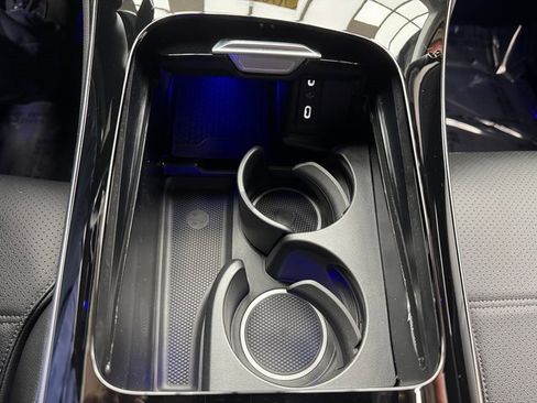 New 2025 Mercedes-Benz GLC 350e 4MATIC image 18