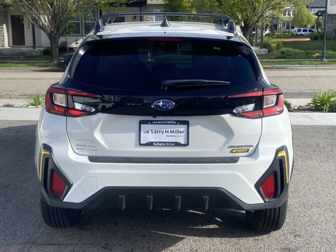 Certified 2025 Subaru Crosstrek 2.5i Sport w/ Crosstrek Mirror Package image 5