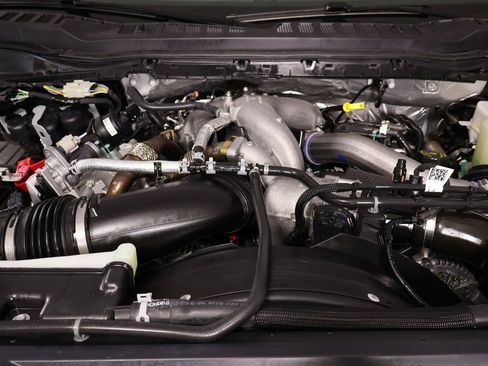 Used 2025 Ford F350 XL image 18