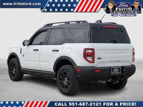 New 2025 Ford Bronco Sport Badlands image 2