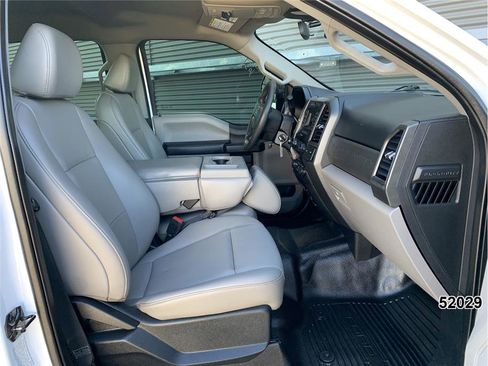 Used 2021 Ford F550 4x4 Crew Cab Super Duty w/ Power Equipment Group image 20