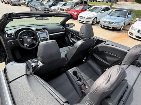 Used 2012 Volkswagen Eos Komfort FWD image 41