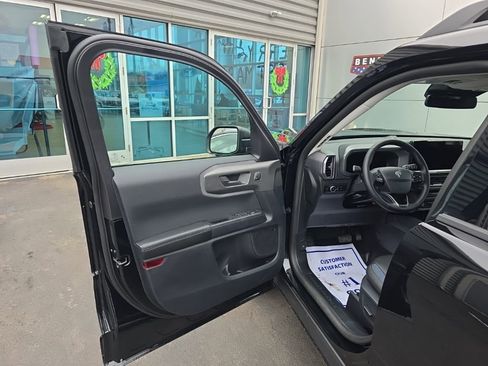 New 2025 Ford Bronco Sport Outer Banks w/ Sasquatch Outer Banks Package AWD/4WD image 9