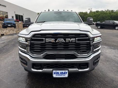 New 2026 RAM 3500 Tradesman image 8