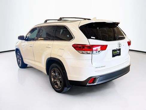 Used 2018 Toyota Highlander Limited Platinum AWD/4WD image 5