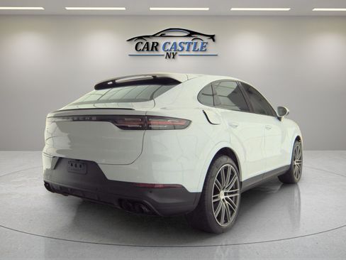 Used 2020 Porsche Cayenne AWD/4WD image 4