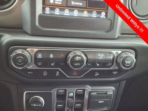Used 2020 Jeep Wrangler Unlimited Sport AWD/4WD image 22
