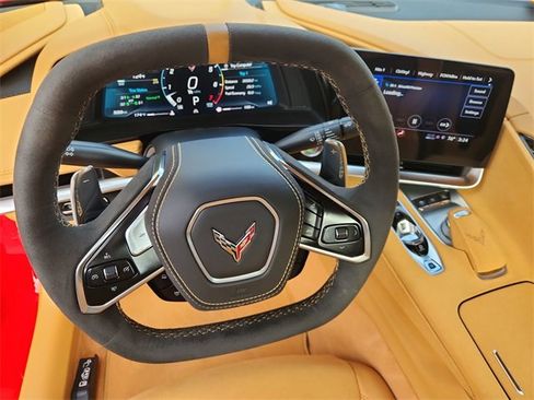 Used 2023 Chevrolet Corvette Stingray Premium Conv w/ Z51 Performance Package image 11