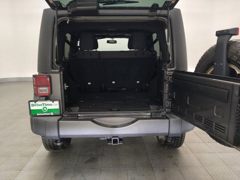 Used 2017 Jeep Wrangler Unlimited Sport AWD/4WD image 29