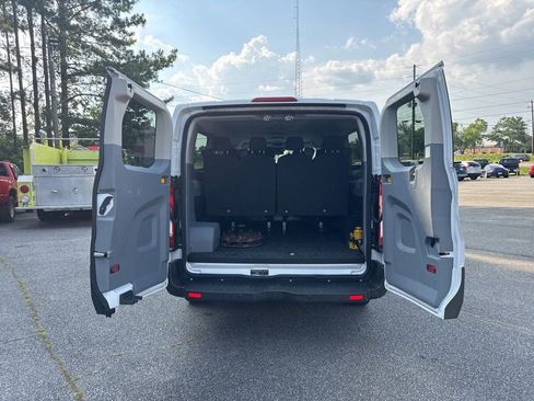 Used 2016 Ford Transit 350 XLT image 37
