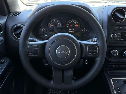 Used 2015 Jeep Patriot Sport w/ Power Value Group FWD image 11