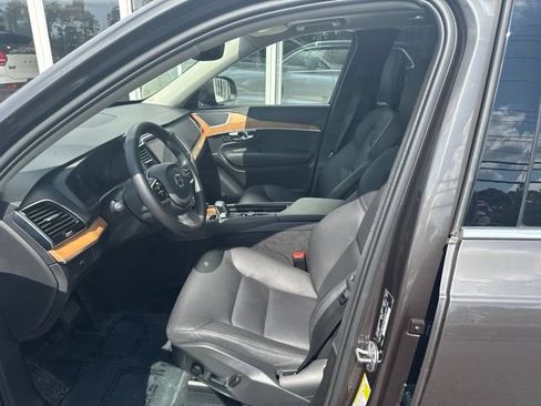 Used 2024 Volvo XC90 B5 Plus AWD/4WD image 21