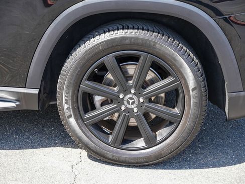 Used 2020 Mercedes-Benz GLS 450 4MATIC image 10
