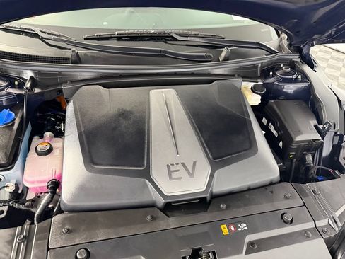 Used 2023 Kia EV6 Wind w/ Wind Technology Package AWD/4WD image 35