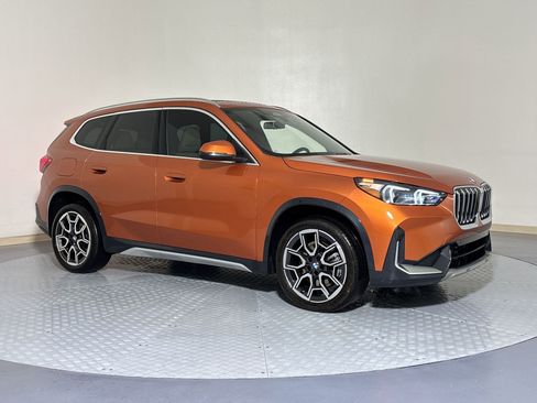 Used 2025 BMW X1 xDrive28i w/ Convenience Package AWD/4WD image 7