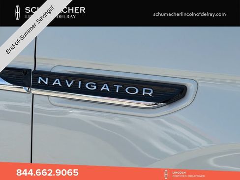 Used 2023 Lincoln Navigator L Black Label AWD/4WD image 10
