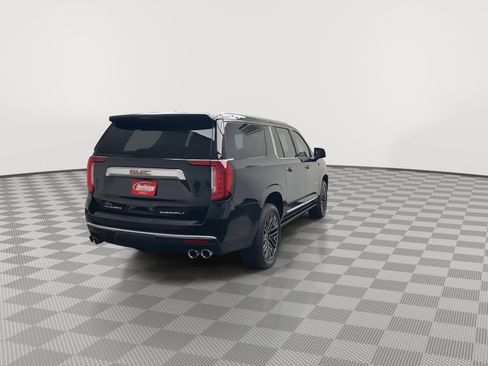 Used 2021 GMC Yukon XL Denali w/ Denali Premium Package image 43