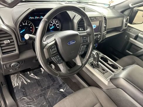 Used 2018 Ford F150 XLT w/ Equipment Group 302A Luxury AWD/4WD image 22