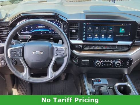 Used 2024 Chevrolet Silverado 1500 RST AWD/4WD image 27