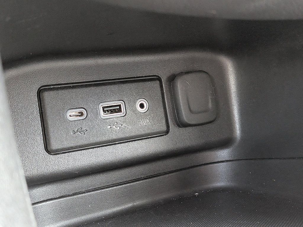 Certified 2024 Chevrolet Equinox LT FWD image 20