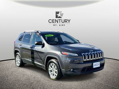 Used 2016 Jeep Cherokee Latitude w/ Comfort & Sound Group