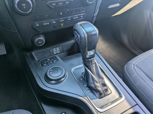 Used 2019 Ford Ranger XLT w/ Equipment Group 301A Mid image 11