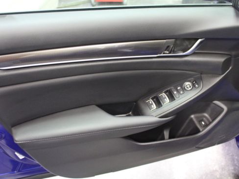Used 2022 Honda Accord Sport image 20
