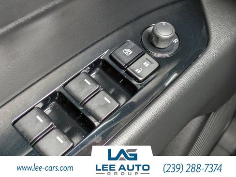 Used 2018 MAZDA CX-5 Touring FWD image 17