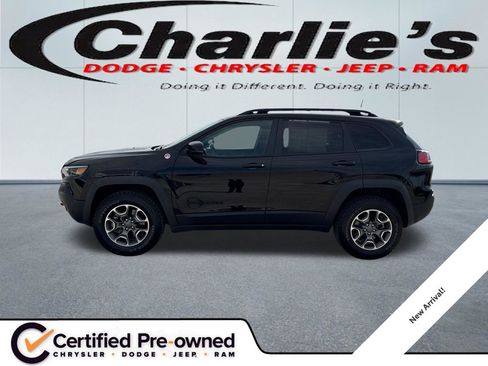 Used 2023 Jeep Cherokee Trailhawk w/ Premium Leather Package image 1