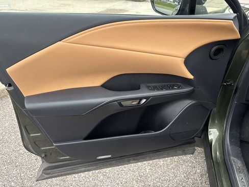 Used 2024 Lexus RX 350 Premium w/ Accessory Package (Z1) image 19